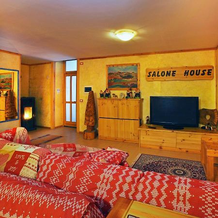 شقة Salone House Oulx المظهر الخارجي الصورة